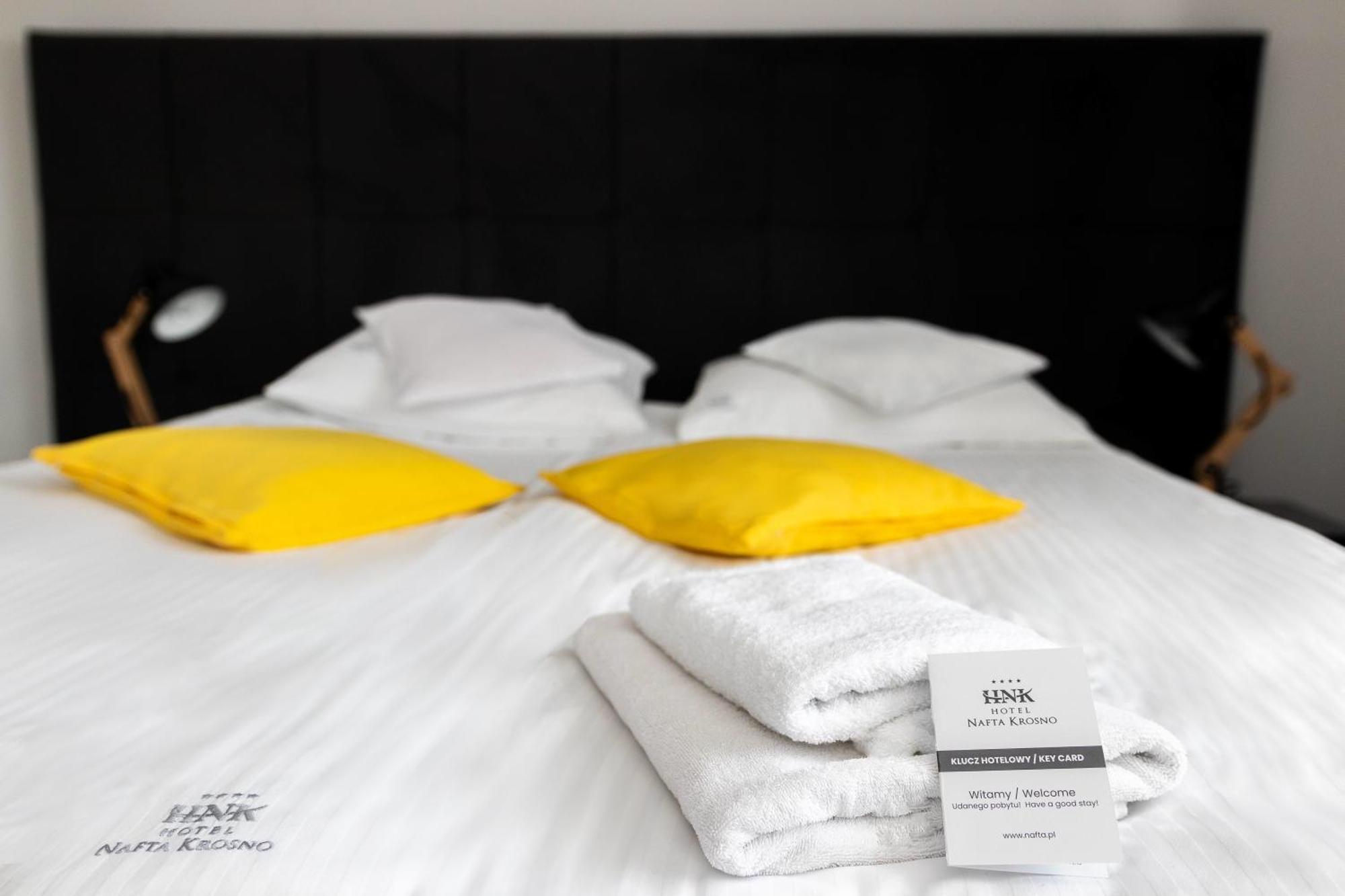 Hotel Nafta Krosno Eksteriør billede